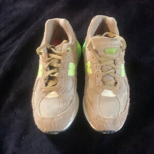 New Balance Mens Concept Kiwi Tan and Neon Green Sneakers